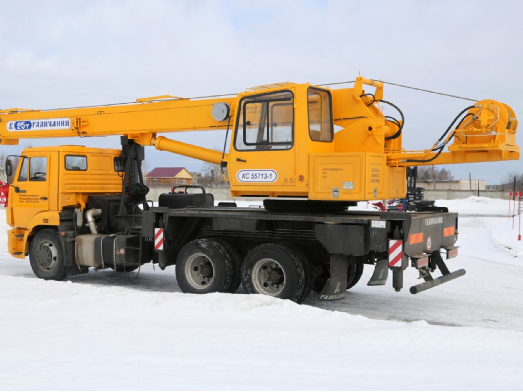 Автокран кс 55713. Автокран КС 55713 Галичанин. Галичанин КС-55713-5. КАМАЗ КС-55713-5к. Автокран 25т Галичанин.